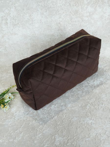 Косметичка для стайлера Dyson , шоколадка з квітковою підкладкою Chocolate/Brown Flowers  48394 фото