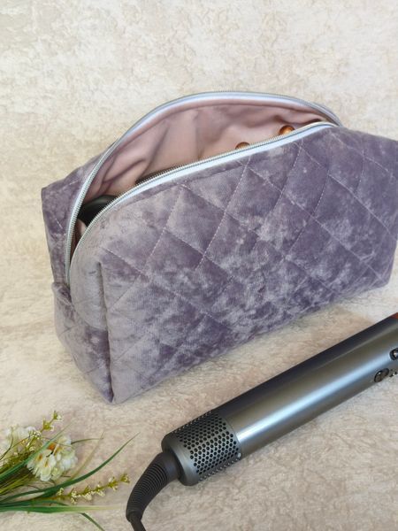 Косметичка для стайлера Dyson , бузкова з рожевою підкладкою Lilac/Pink 23806 фото