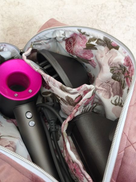 Косметичка для фена Dyson Supersonic , пильно рожева з квітковою підкладкою Dusty rose/Pink flowers 11136 фото