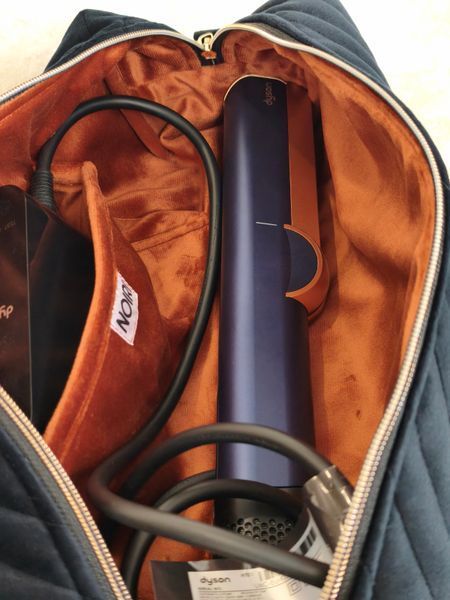 Косметичка для Dyson Airstrait , чорна з рудою підкладкою Black/Rust 38957 фото